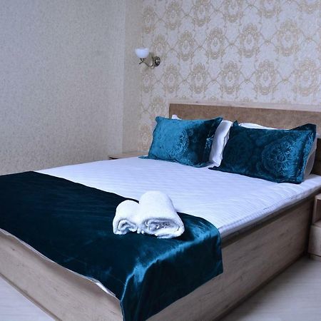 Global Hotel Bakoe Buitenkant foto